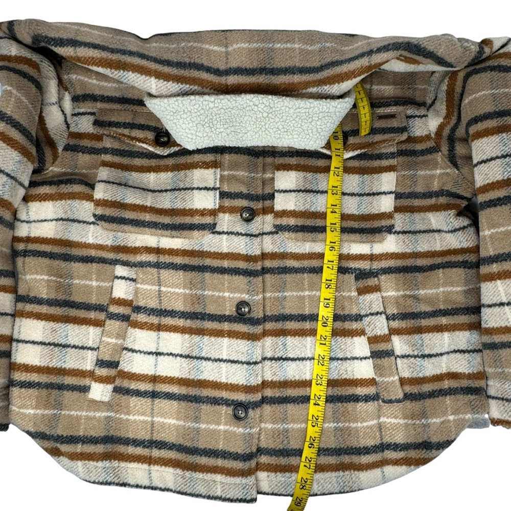 Billabong Women's Lucky Day Trucker Jacket Quilted Padded Multicolor Sz Large - Picture 9 of 16
